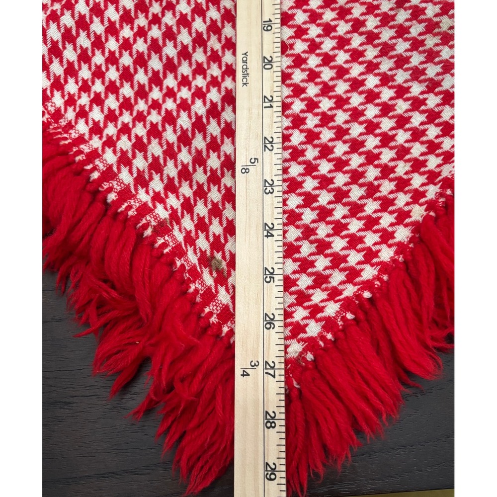 Vintage Unbranded Poncho Houndstooth Fringe Tassel Cream Red Retro Boho One Size - Picture 3 of 6